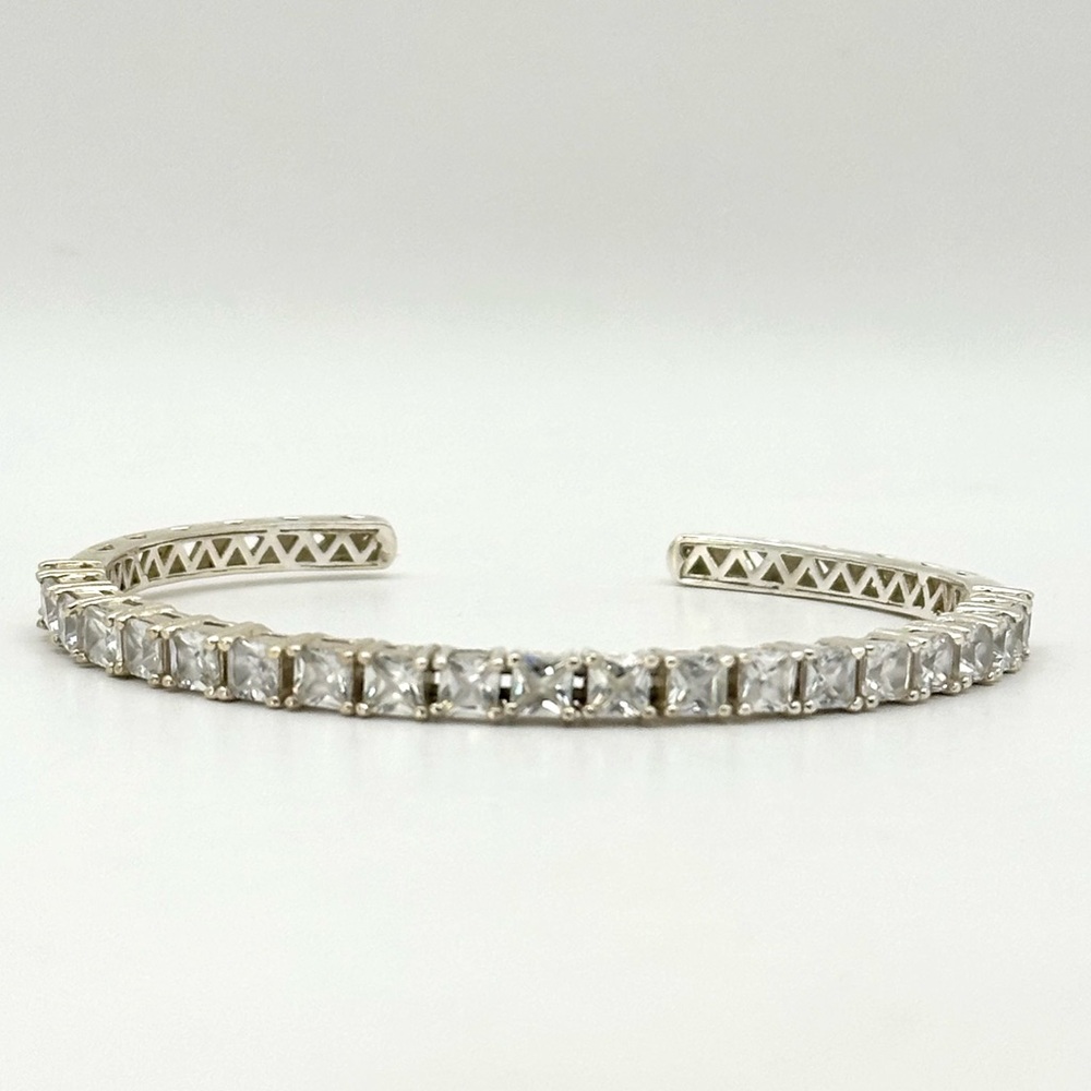 Silpada Retired B2094 Princess Cut CZ Sterling Silver Flexible Cuff Bracelet